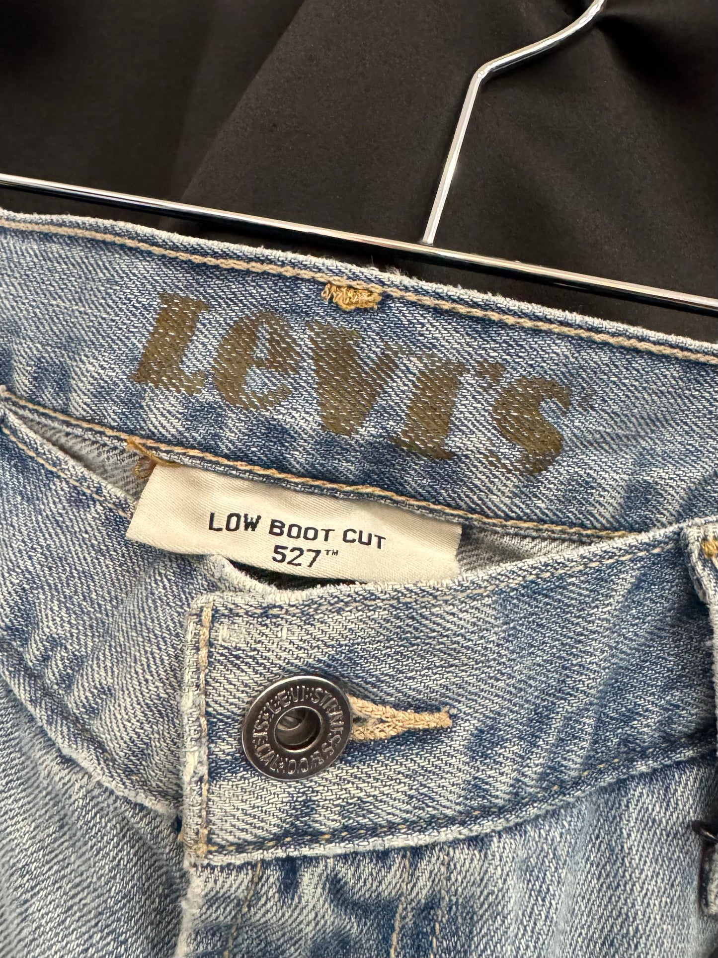 Y2K Levi’s 527 Boot Cut Distressed Flared Denim (34W)