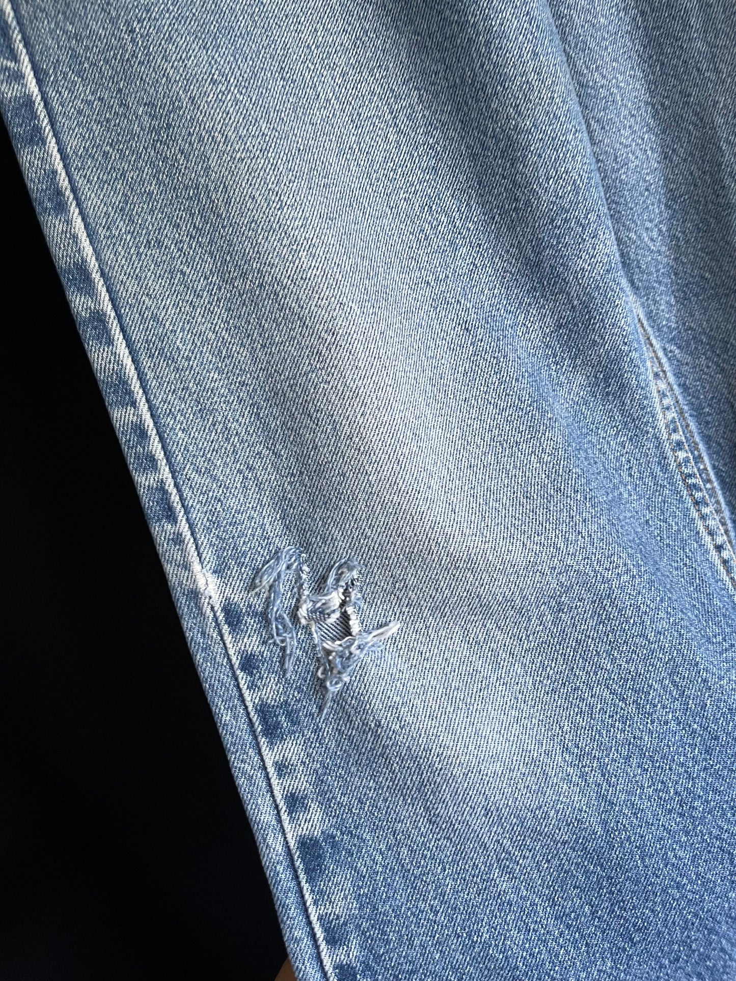 90s Levi’s 517 Bootcut Light Wash Denim (33W)