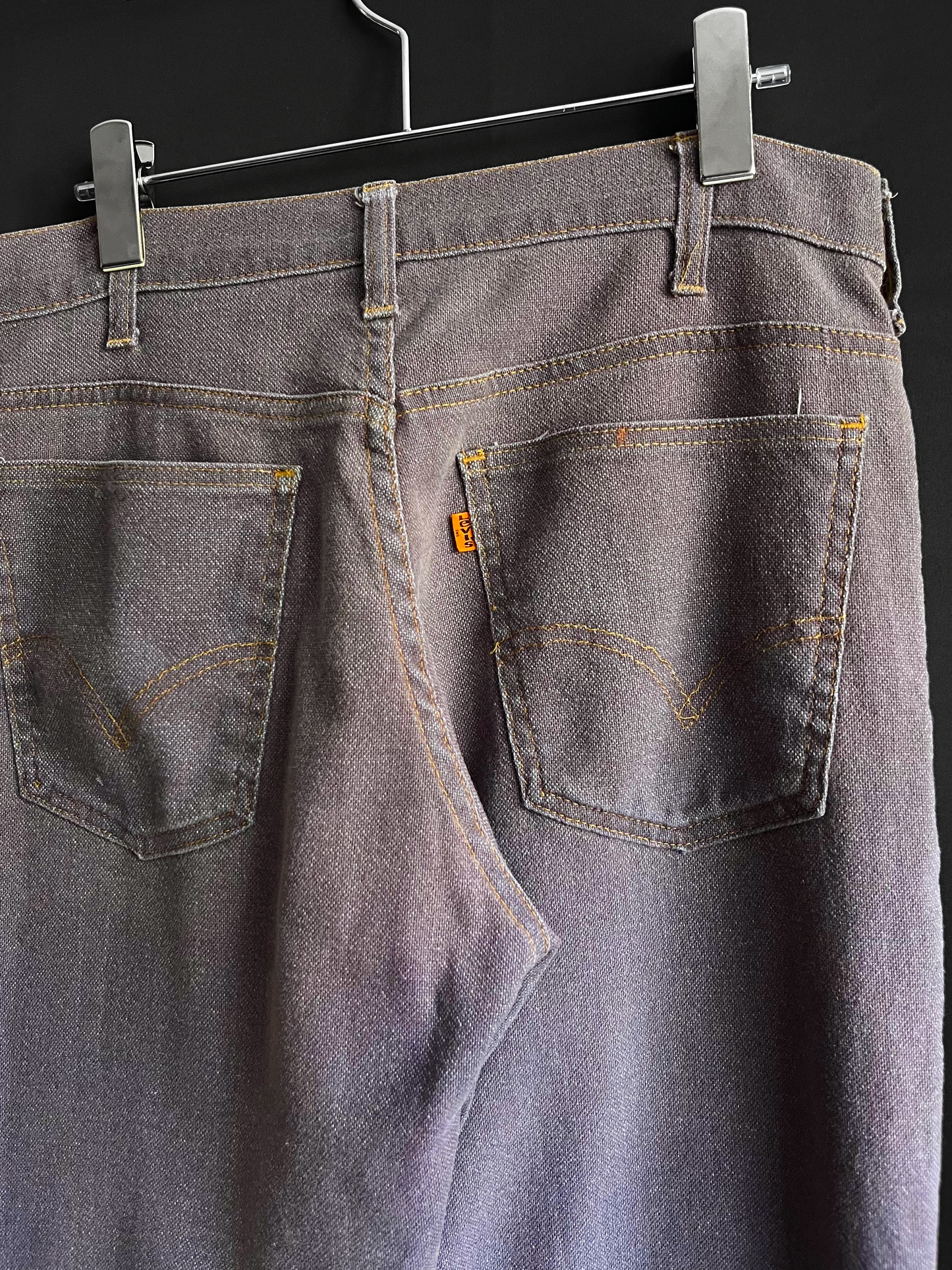 70s Levi's Distressed "Plum" 646 Flares (30W)