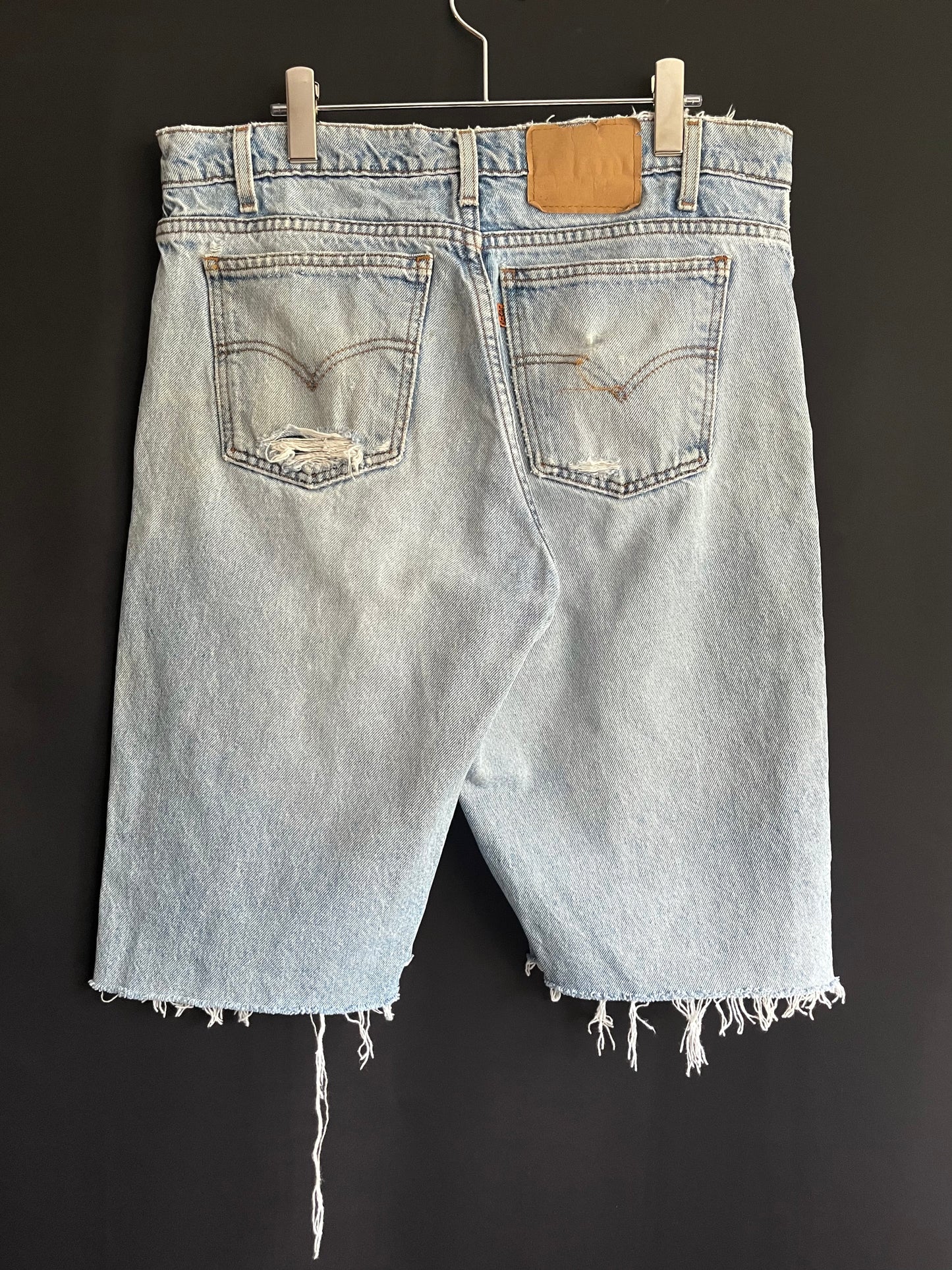 90s Thrashed Levi’s Light Wash Jorts