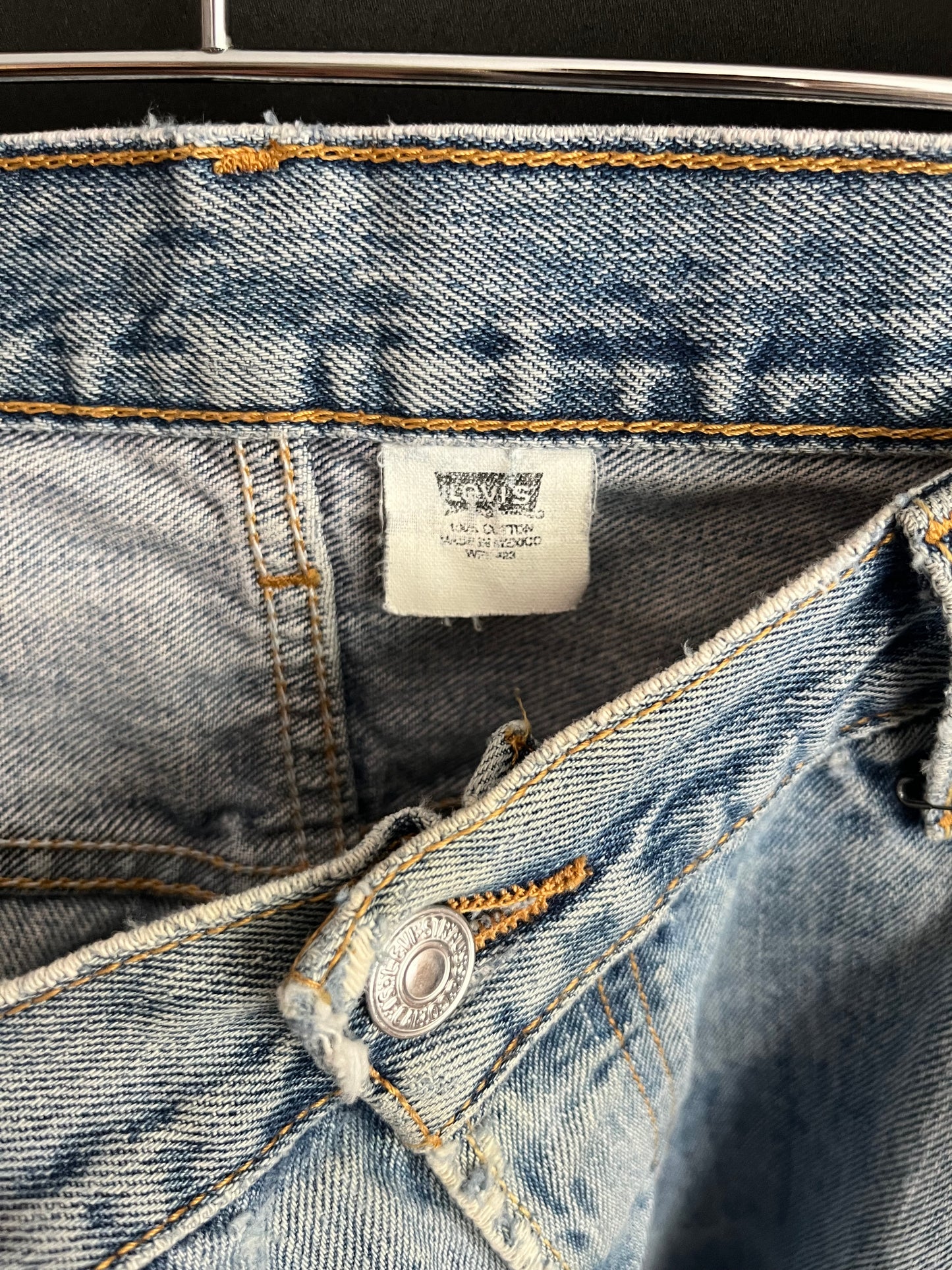 Early 00s Levi’s Thrashed 501