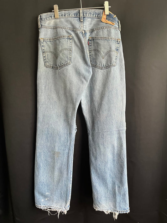 Early 00s Levi’s Thrashed 501