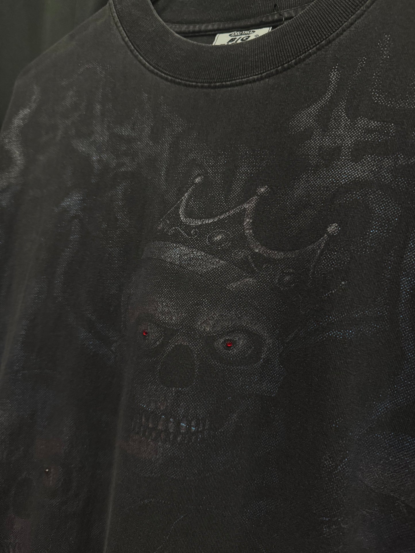 Y2K Red Eyed Skull AOP Tee (XXL)
