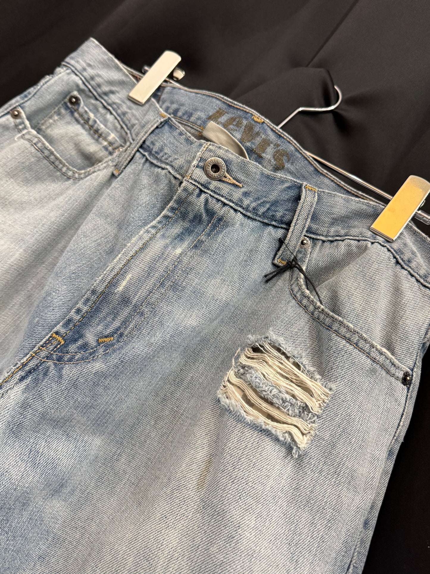 Y2K Levi’s 527 Boot Cut Distressed Flared Denim (34W)
