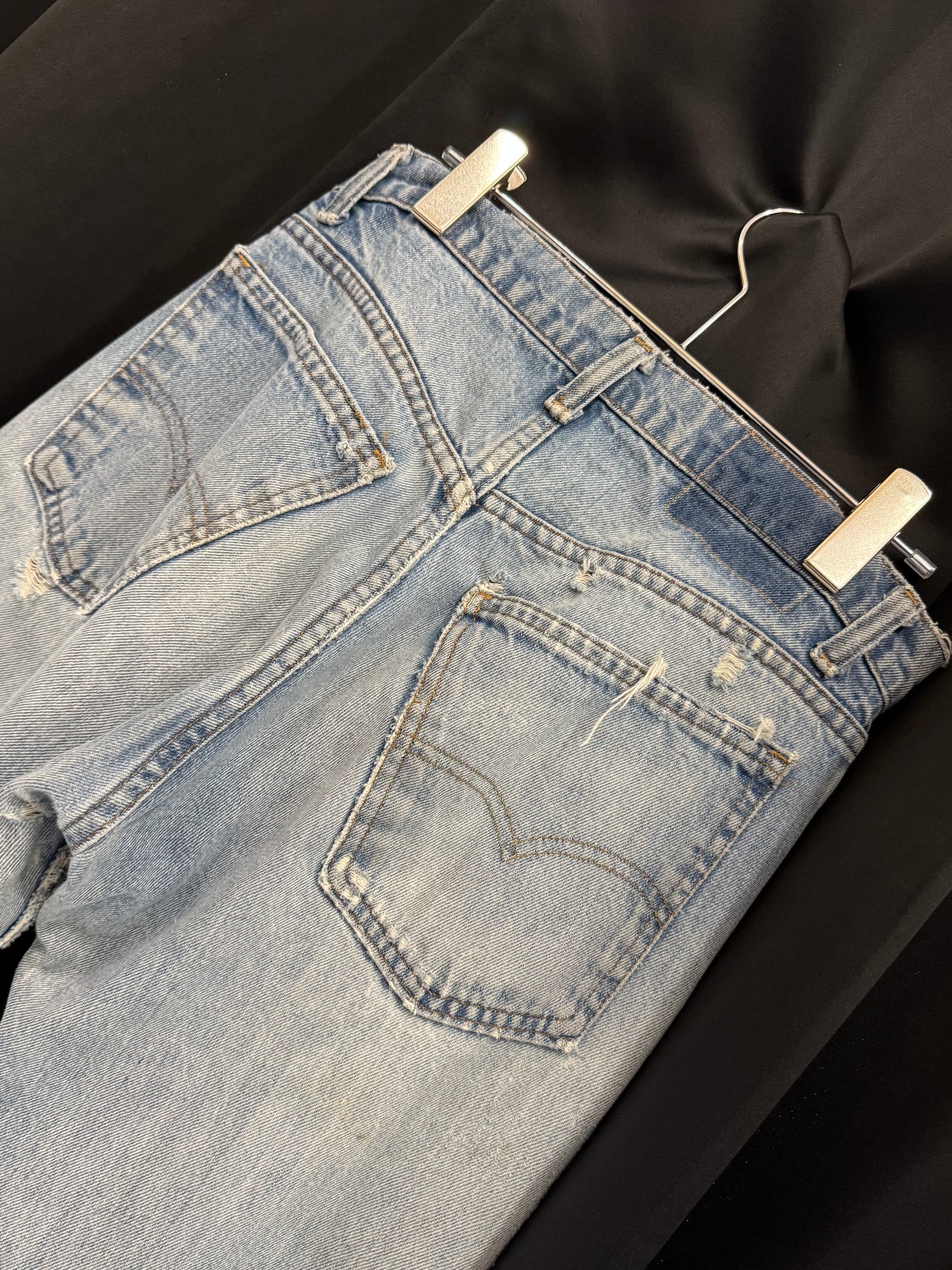 70s Thrashed Levi’s 501 (30W)